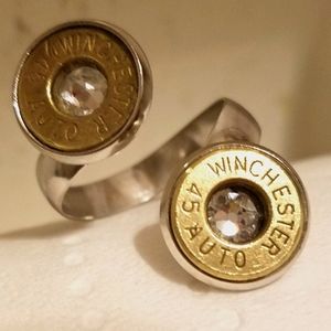 Double Bullet Ring (Swavorski)- Finger Wrap